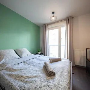 le-petit-hector-studio-cosy-avec-parking-debourg.hotels-rhonealpes.com/