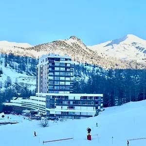 ski-aux-pieds.fr-provencehotel.com/